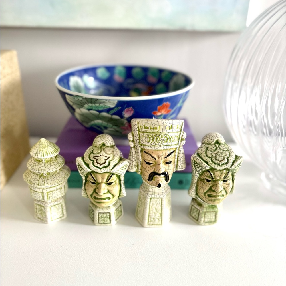 Vintage Asian-inspired crackle glaze figurine set - Picture 4 of 8